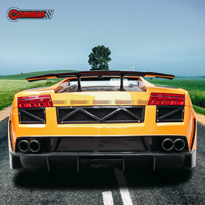 Pare-chocs arrière de style course pour Lambroghini Gallardo