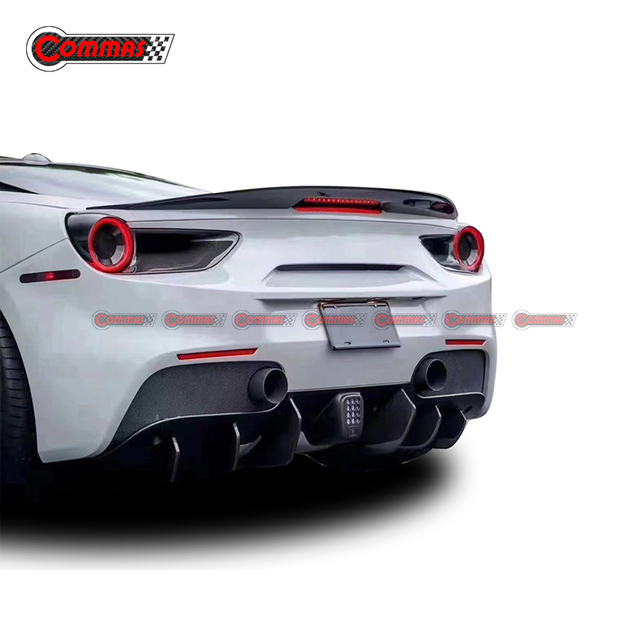 Aileron arrière en fibre de verre de style Vorsteiner pour Ferrari 488