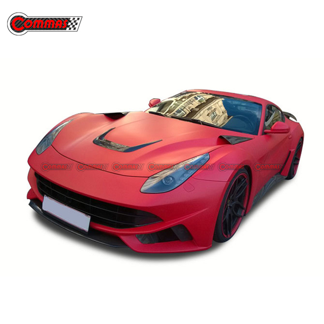 Évents de capot en fibre de carbone de style Novitec pour Ferrari F12