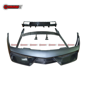 Kit de carrosserie en fibre de carbone de style DMC pour Lambroghini Gallardo LP550