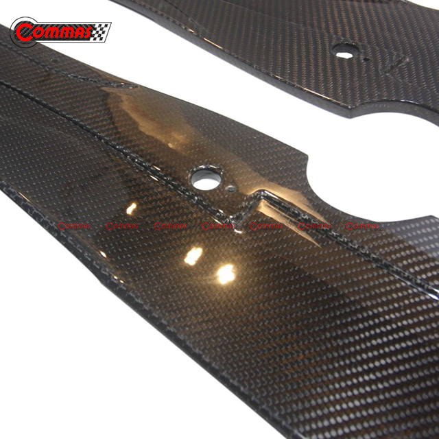 Lames d'extension de jupes latérales en fibre de carbone pour Mclaren 720S