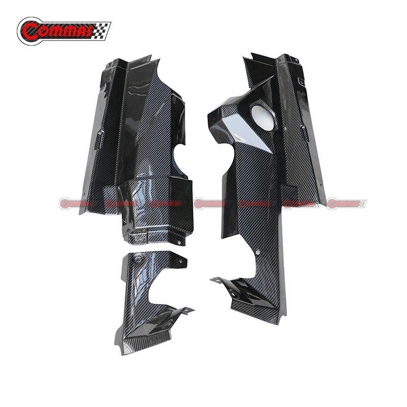 Int&eacute;rieur du moteur en fibre de carbone Lamborghini LP700