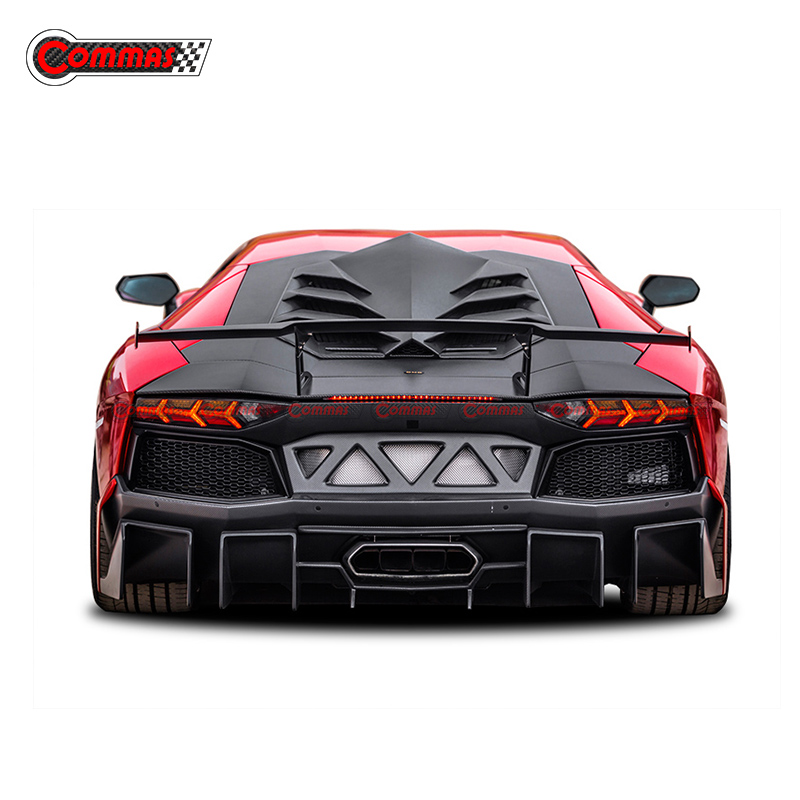 Kit de carrosserie en fibre de verre de style DMC pour Lamborghini Aventador