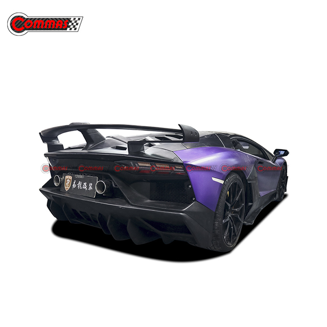  Kit carrosserie en fibre de verre Style Svj pour Lamborghini Aventador Lp700