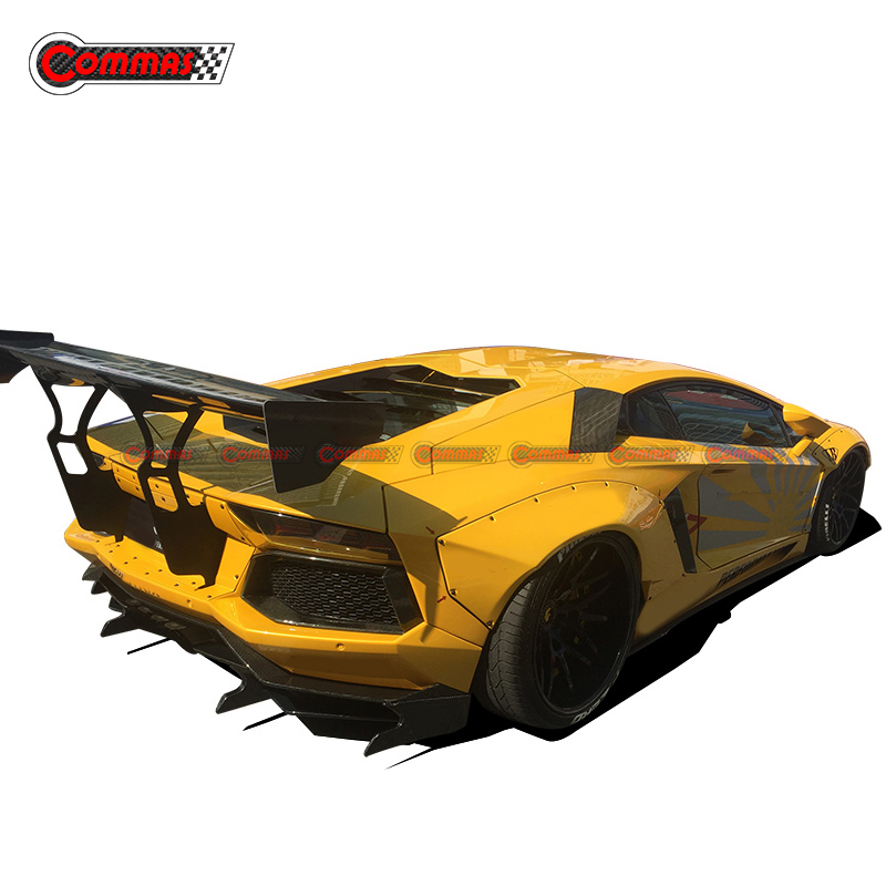 Kit de carrosserie en fibre de carbone de style LB pour Lamborghini Aventador Lp700 